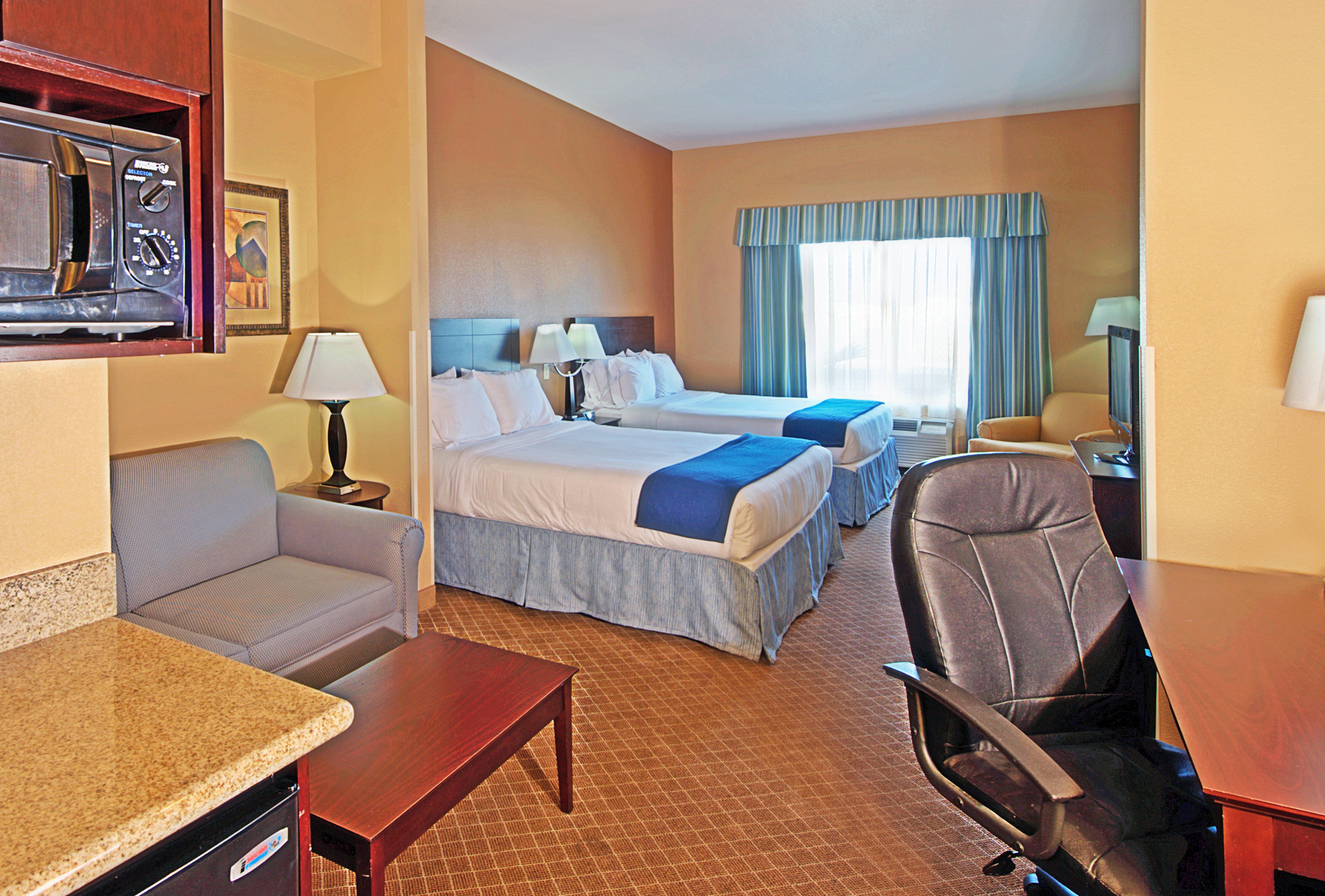 Holiday Inn Express & Suites Tucson By Ihg Room photo