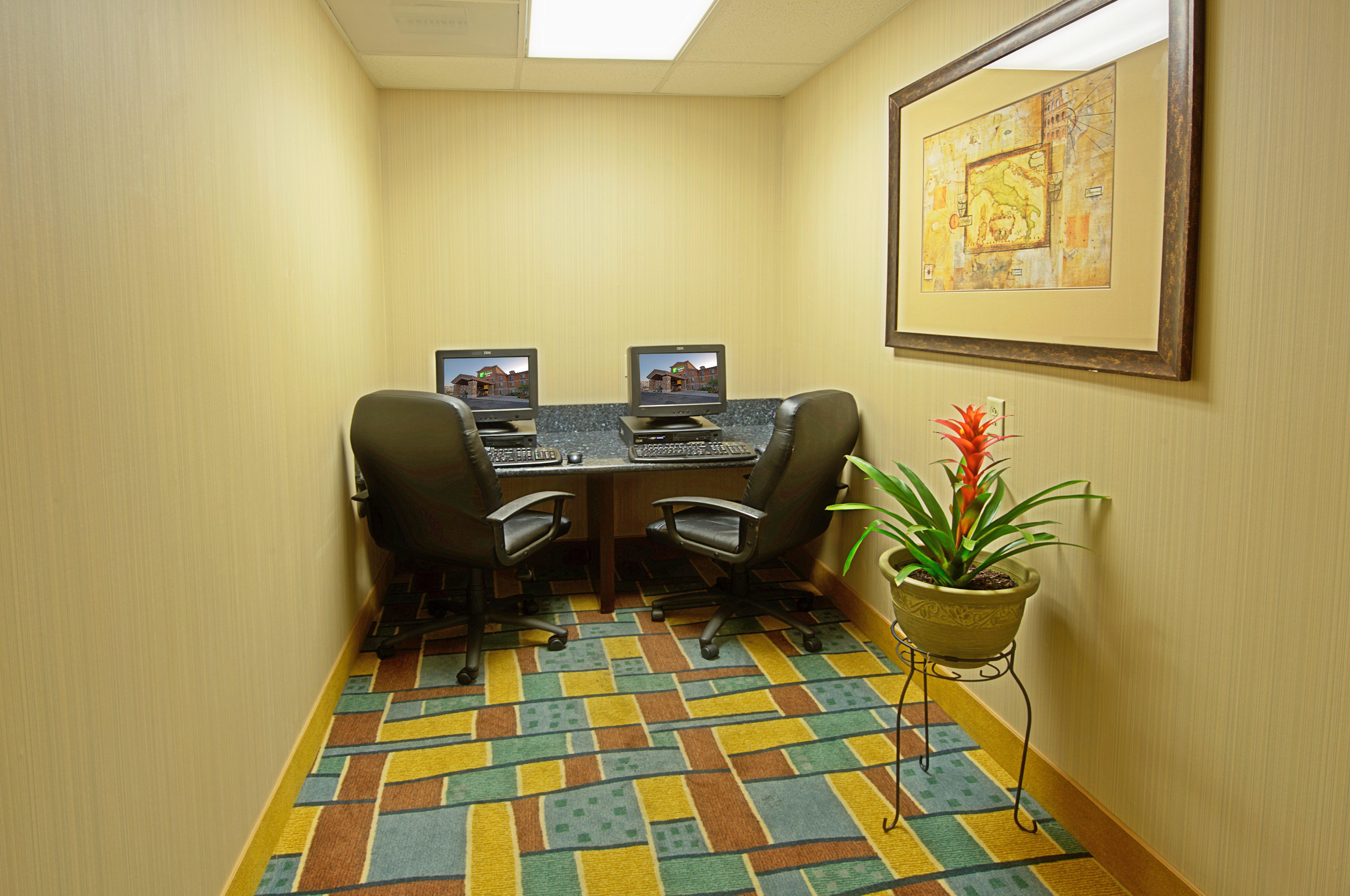 Holiday Inn Express & Suites Tucson By Ihg Exterior photo
